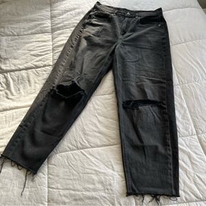 American Eagle mom jeans distressed